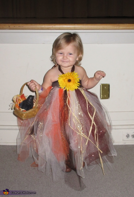Little Not-So-Scary Scarecrow Costume | Creative DIY Costumes - Photo 2/5
