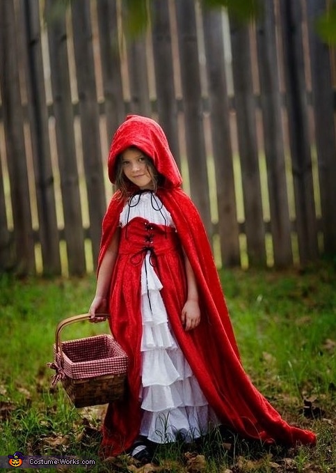 Girl's Little Red Riding Hood Costume | Last Minute Costume Ideas