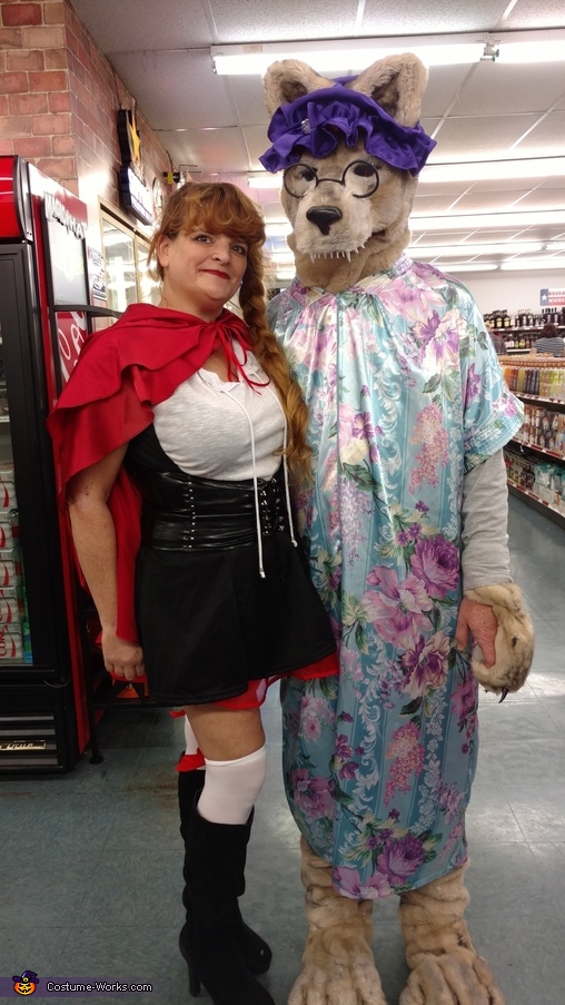 Couples Little Red Riding Hood And Big Bad Wolf Costume How To Instructions