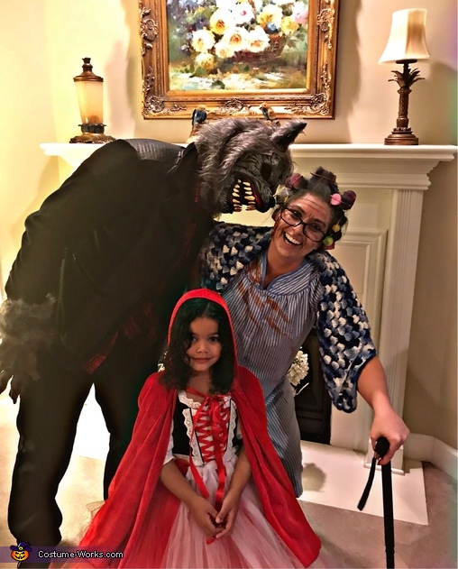 little-red-riding-hood-family-costume