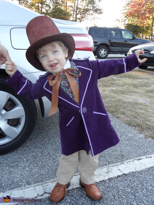 Little Willy Wonka Halloween Costume | Last Minute Costume Ideas
