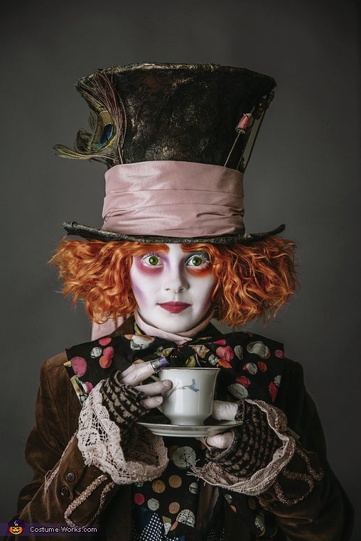 Mad Hatter: Alice in Wonderland Costume