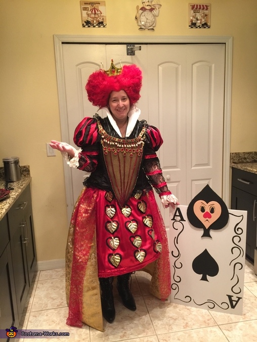 Mad Hatter and Queen of Hearts Costume | DIY Costumes Under $65 - Photo 2/5