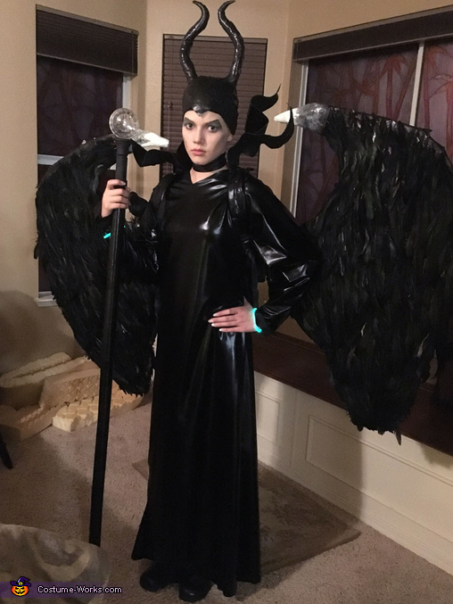Maleficent Costume | Easy DIY Costumes