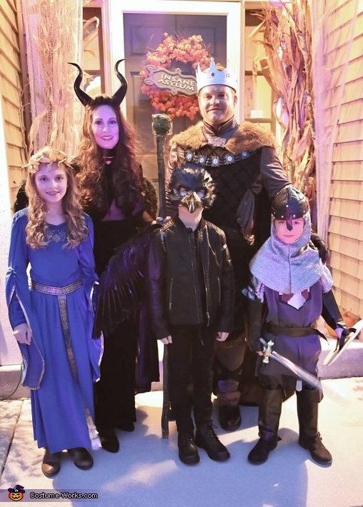 Maleficent Family Costume | No-Sew DIY Costumes