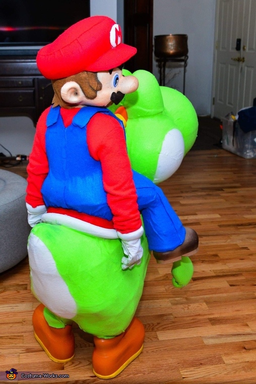 Mario and Yoshi Costume | Unique DIY Costumes - Photo 3/5