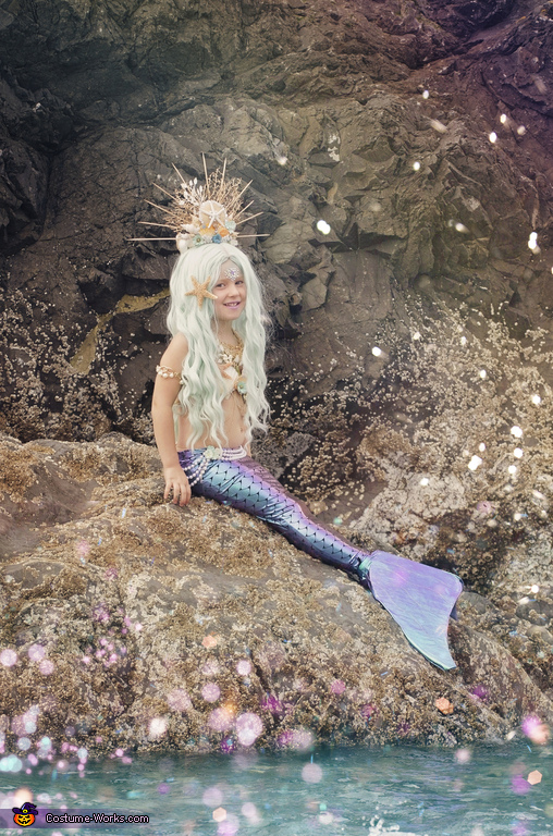 Creative DIY Mermaid Costume | Creative DIY Costumes - Photo 4/9