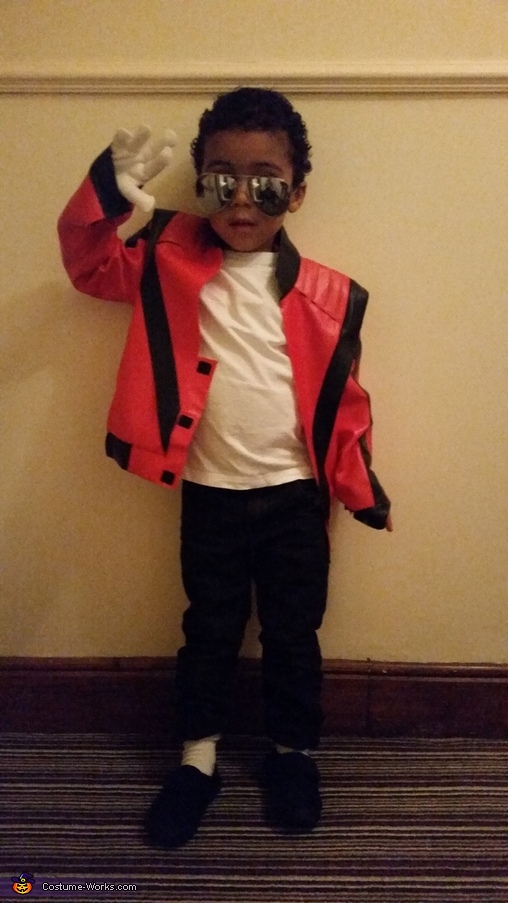 This guy made the best Michael Jackson costume I have ever seen