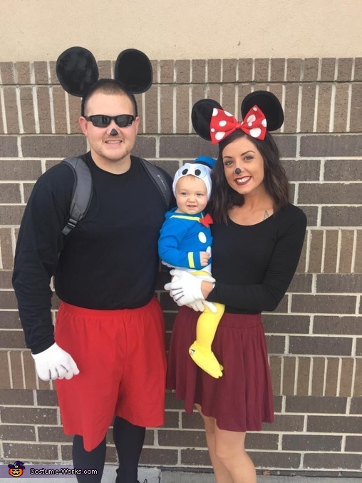 Mickey, Minnie and Donald Duck Family Costume | Mind Blowing DIY Costumes