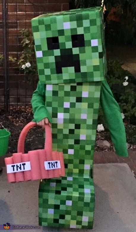 Women's Minecraft Creeper Costume