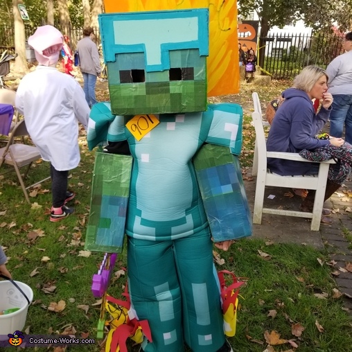 Minecraft Zombie Costume - Photo 3/5
