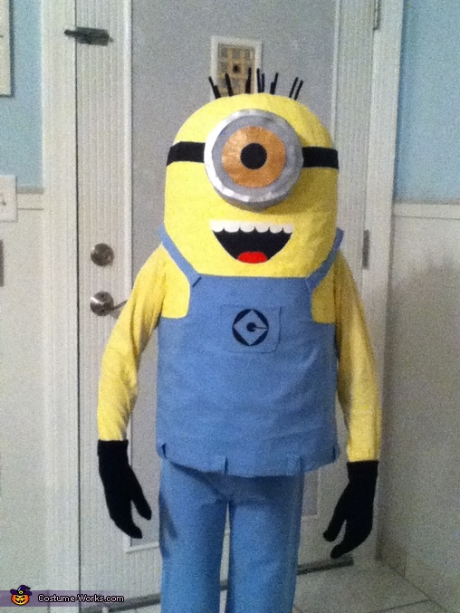 Coolest Homemade Minion Costume | DIY Costume Guide