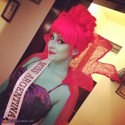 Beetlejuice Miss Argentina Costume DIY