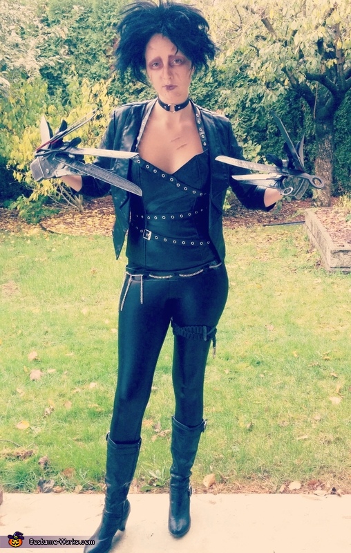 Miss Scissor Hands Costume