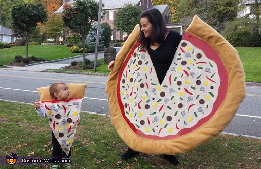 Mommy Pizza Pie and Baby Slice Costume