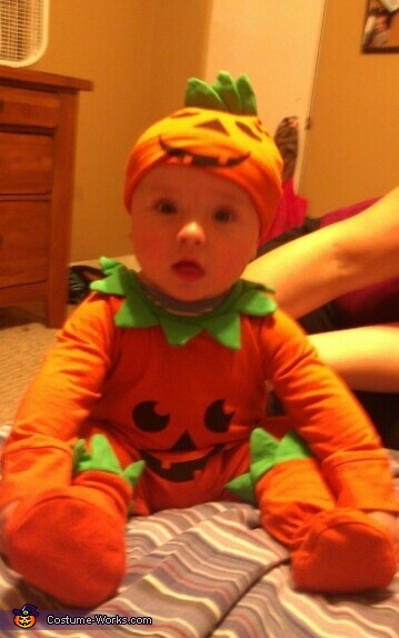  Pumpkin Costume