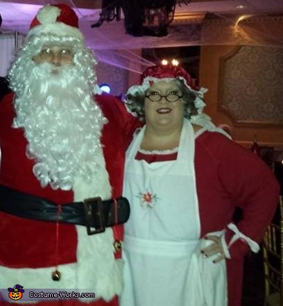 Mr. and Mrs. Claus Couples Costume