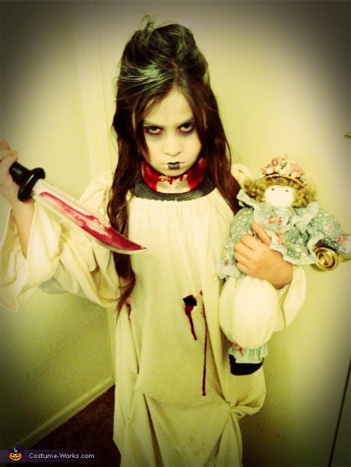 Murdering Ghost Girl Costume