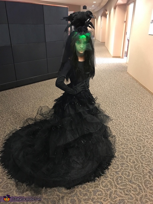 Nadia Witch Costume