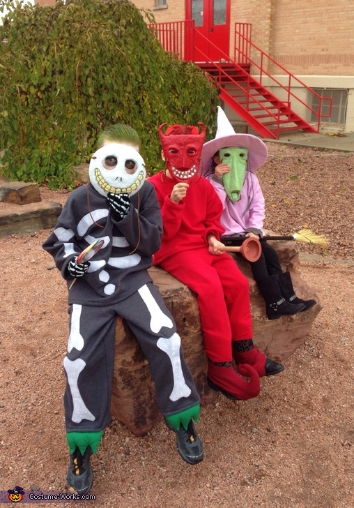 Nightmare Before Christmas Family Costumes Photo 4 10