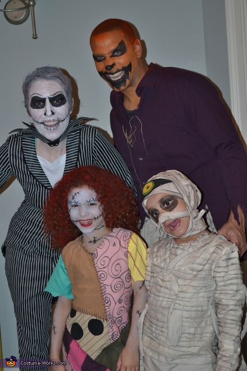 Nightmare Before Christmas Family Halloween Costumes - Nightmare Before Christmas Family Halloween Costume | Creative DIY Ideas