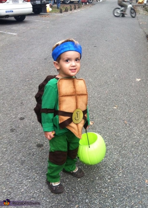 baby ninja turtle with binkie