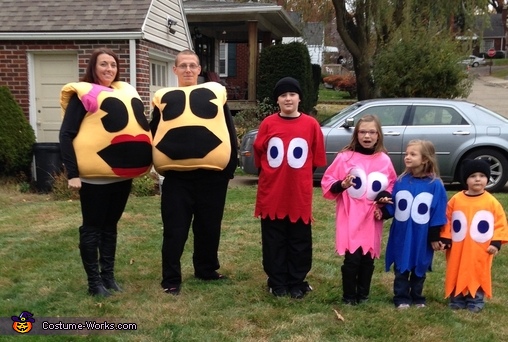 Pacman Family Costume