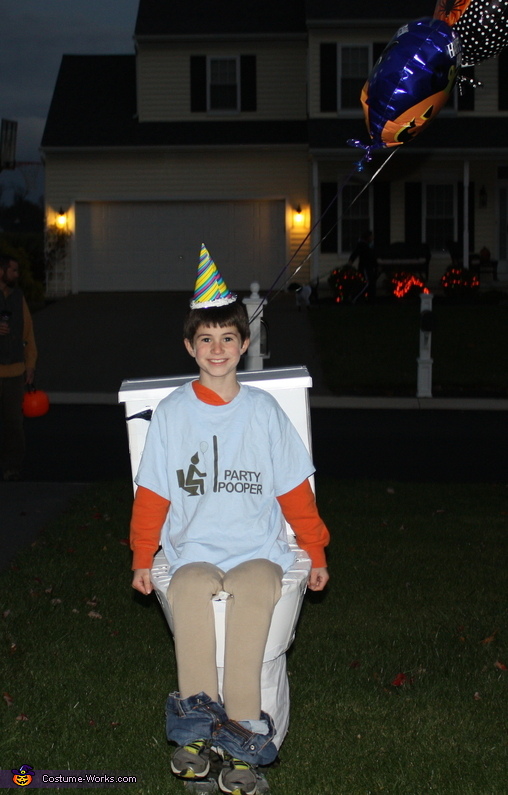 party-pooper-illusion-halloween-costume-photo-5-5