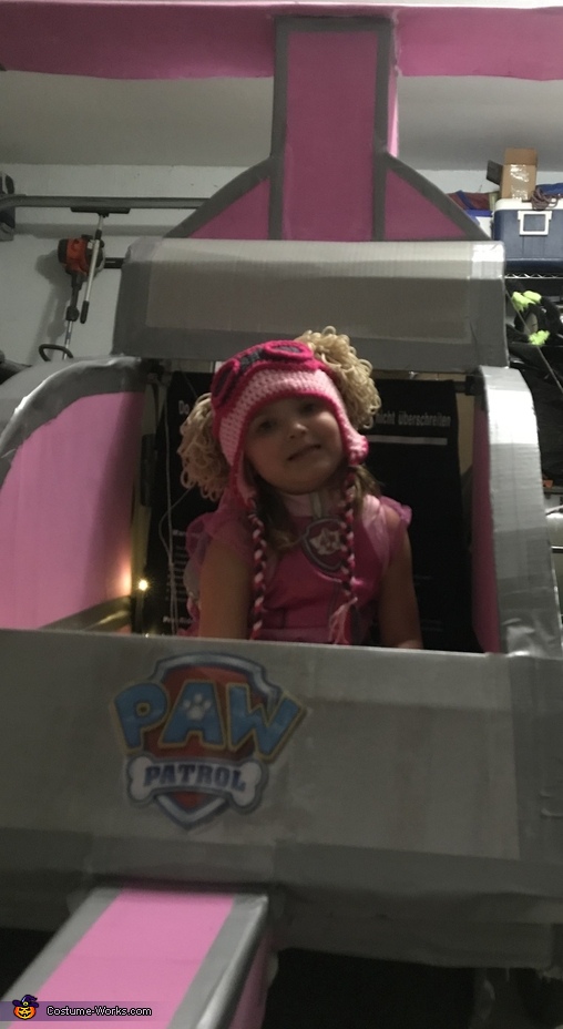 Seminary Kanin Privilegium Paw Patrol Skye flying in her Helicopter Costume | Easy DIY Costumes