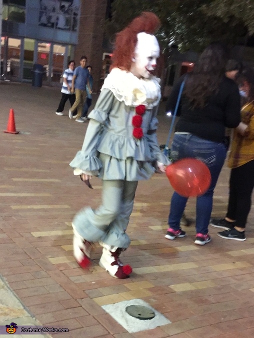 Penny Wise the Dancing Clown Costume