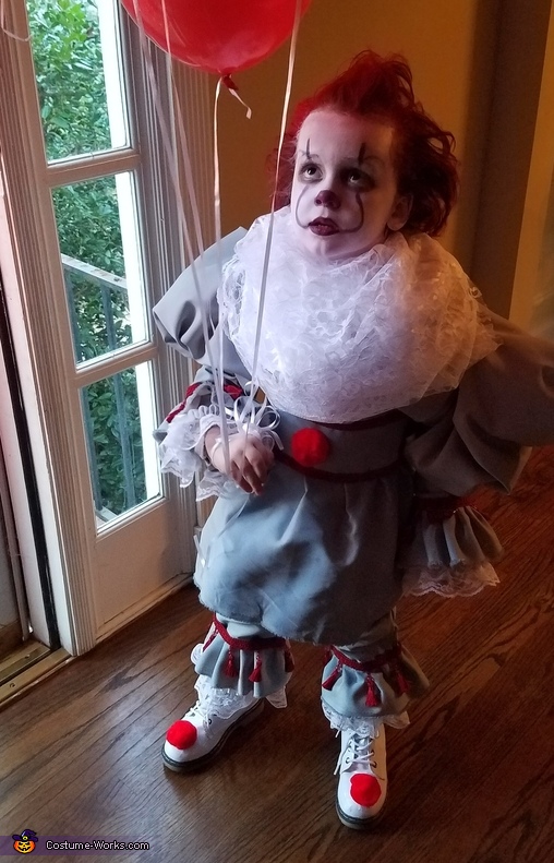 Pennywise Kids Costume - Photo 3/5