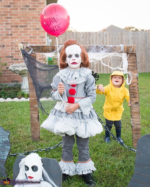 Pennywise and Georgie Costume