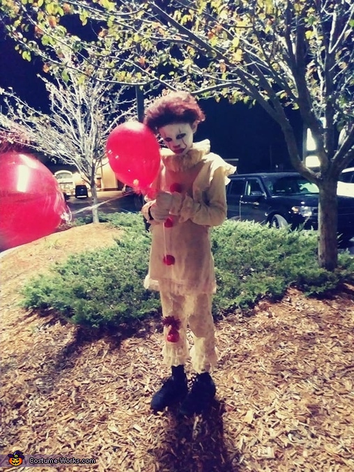 Pennywise Costume