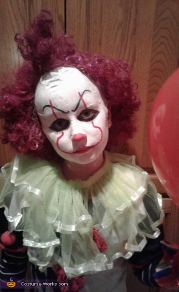 Pennywise - from the Movie I.T. Costume | How-To Instructions - Photo 7/7
