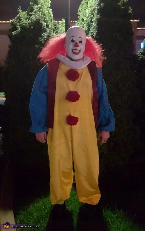 Pennywise the Clown Costume