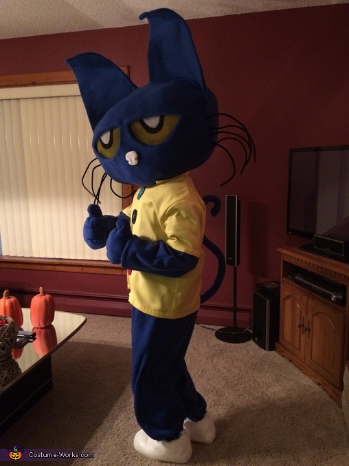 Pete the Cat Costume