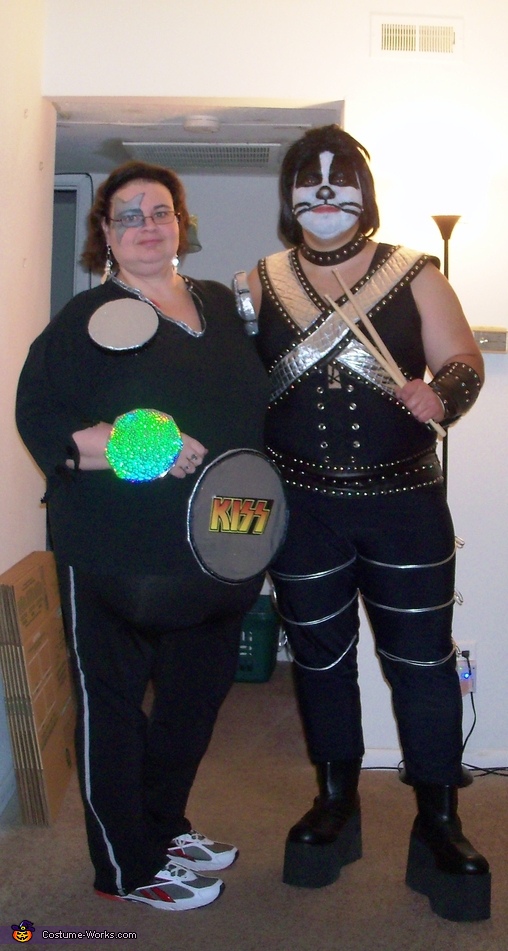 Peter Criss and his Drumset Costume