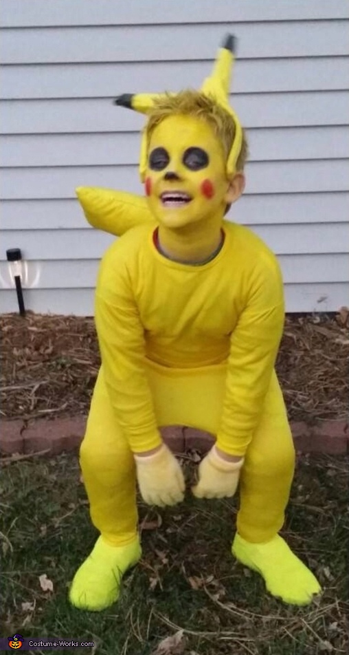 Baby pikachu costume  Baby pikachu costume, Pokemon halloween costume, Boy  halloween costumes