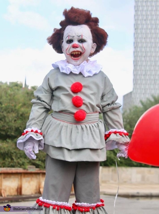 Pint Size Pennywise Costume