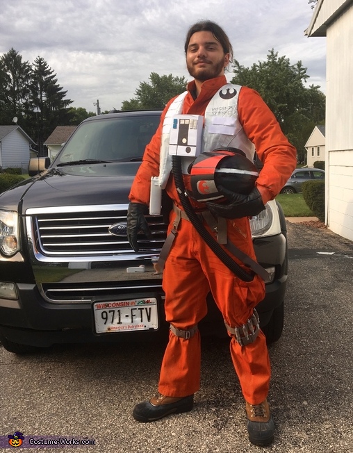 Poe Dameron X-Wing Flight Suit Costume