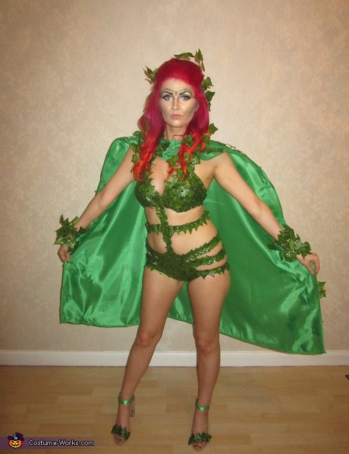 Poisin Ivy Costume