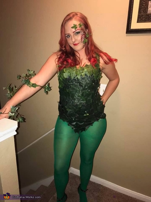 Poison Ivy Costume | No-Sew DIY Costumes - Photo 6/6