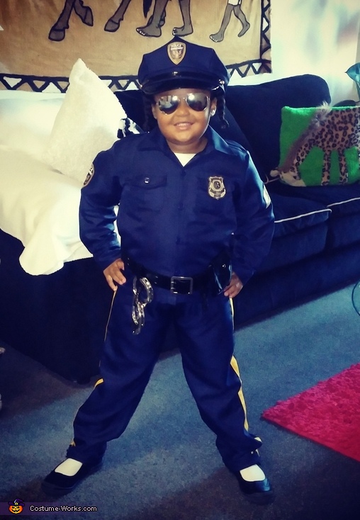 Police Officer Halloween Costume | Coolest Halloween Costumes