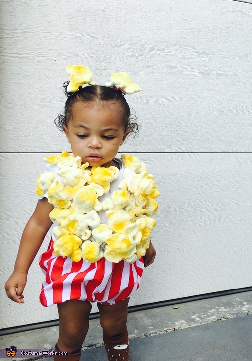 DIY Popcorn Costume - Studio DIY