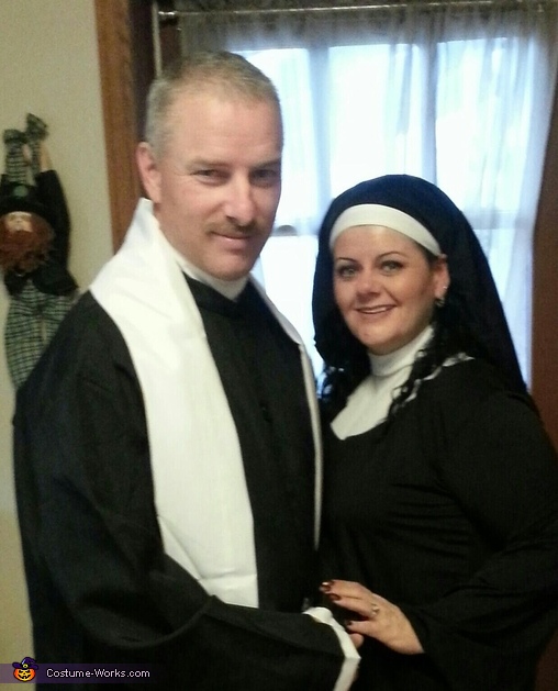 Priest And Nun Couples Halloween Costume Original Diy Costumes Photo 5 5