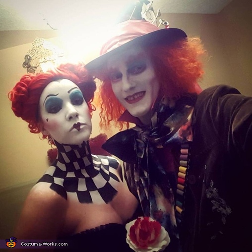 Queen of Hearts and Mad Hatter Couple Costume | DIY Tutorial - Photo 2/10