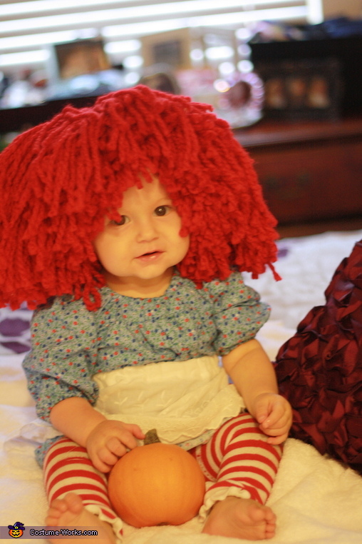 Raggedy Ann Costume for a Baby | No-Sew DIY Costumes - Photo 2/4