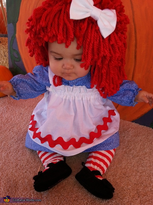 DIY Raggedy Ann Baby Costume - Photo 2/3