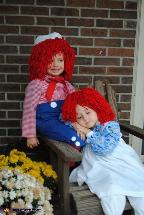 Raggedy Ann and Andy Halloween Costumes for Kids - Photo 2/3