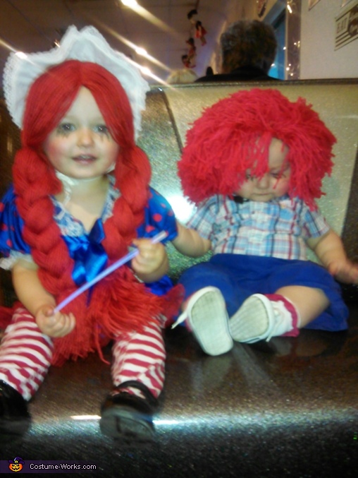 Raggedy Ann and Andy Costume | No-Sew DIY Costumes